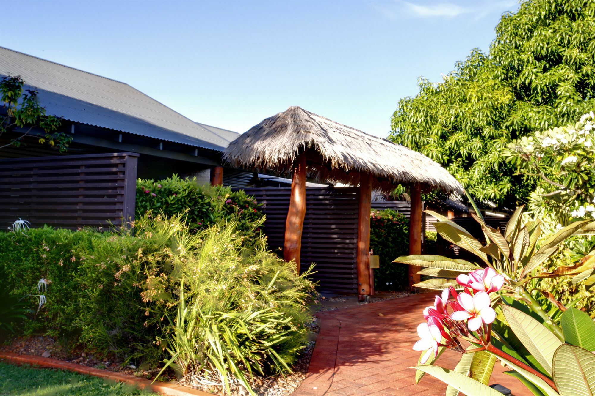 Mantra Frangipani Broome Extérieur photo